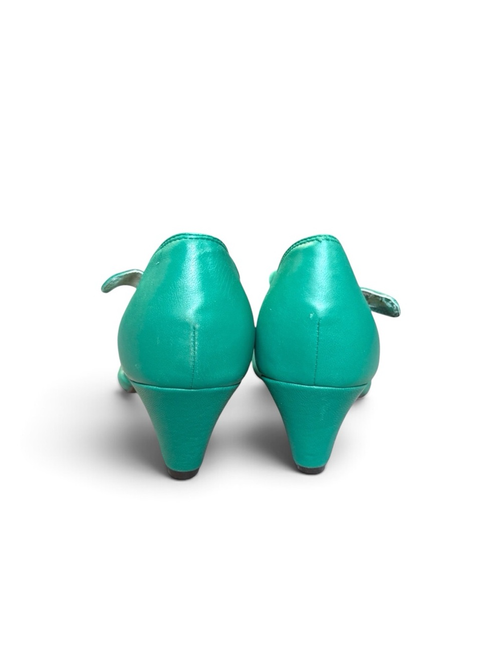 Anthropologie Turquoise Mary Jane Heels with Medallion - Picture 5 of 10